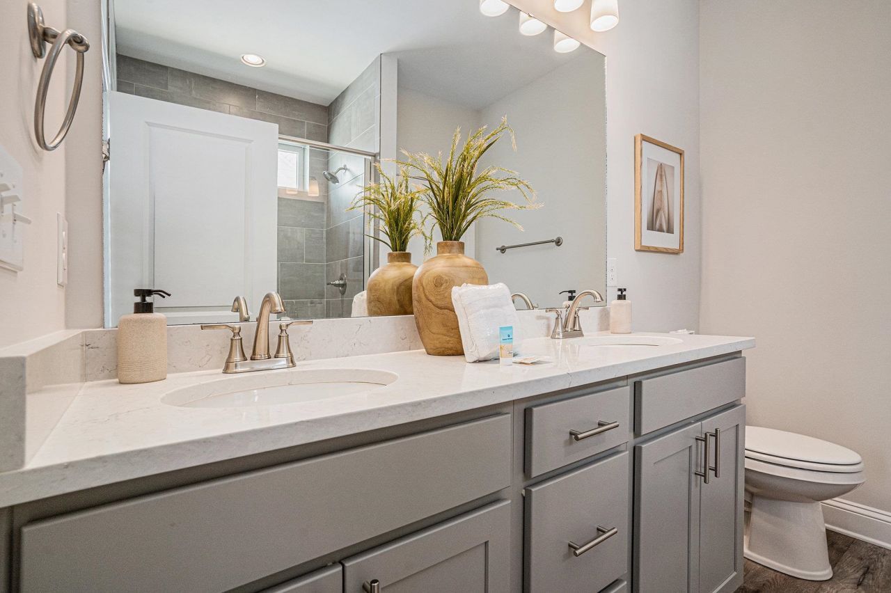 454 Wilcox Ave. Photo 15