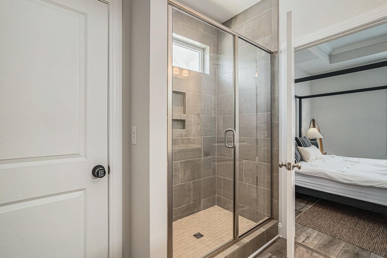 454 Wilcox Ave. Photo 16