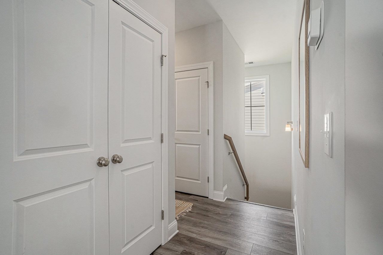 454 Wilcox Ave. Photo 17