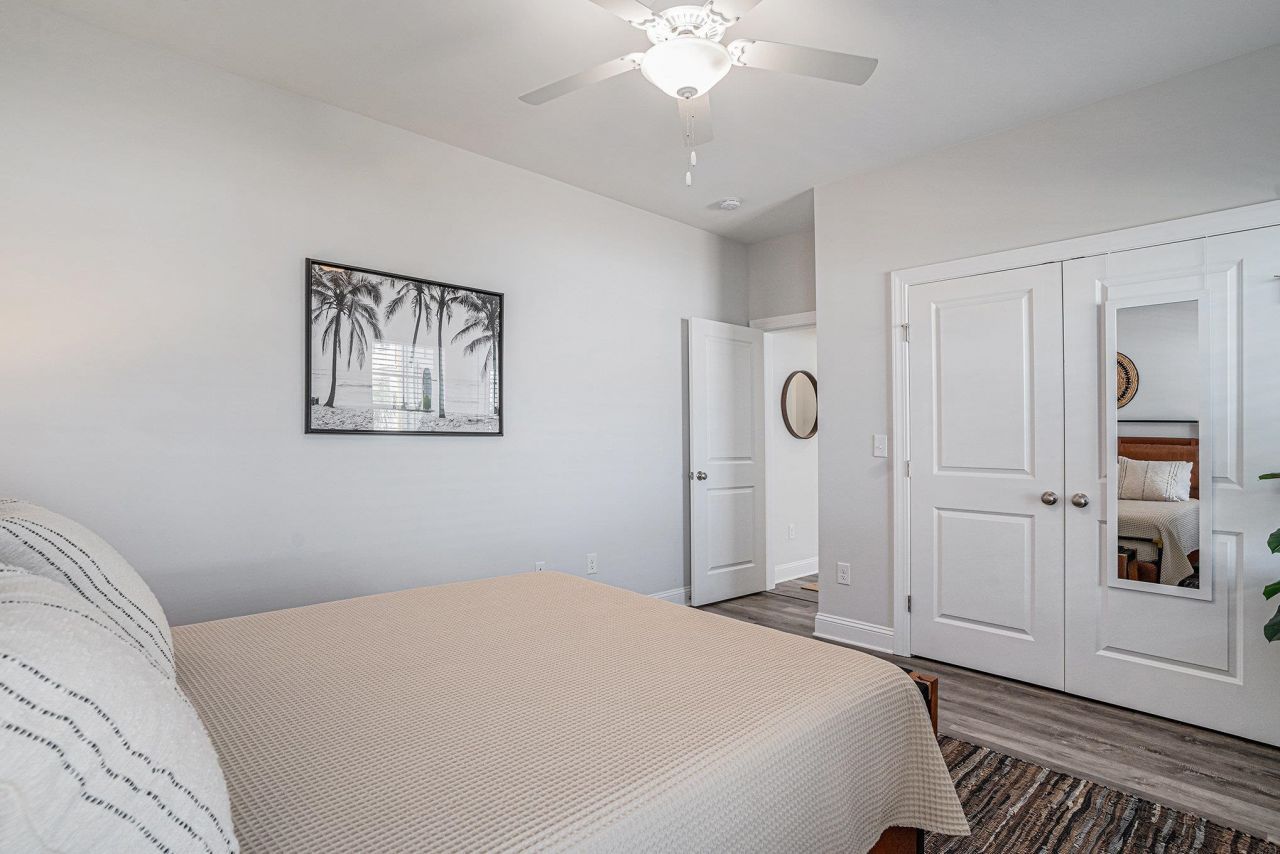 454 Wilcox Ave. Photo 22