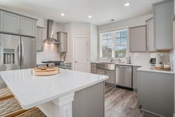 454 Wilcox Ave. photo 4