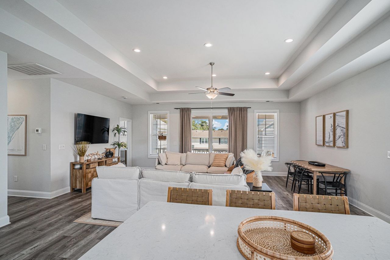 454 Wilcox Ave. Photo 6