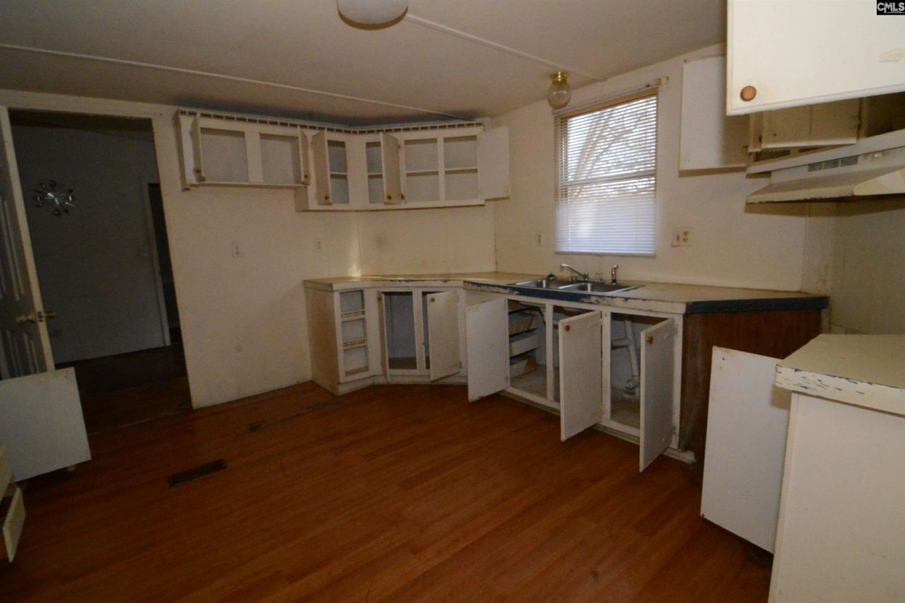 423 Palmer Street  Photo 8