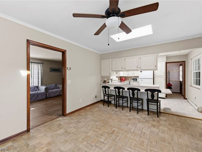 32249 Lake Road, Avon Lake, OH 44012 Photo 10