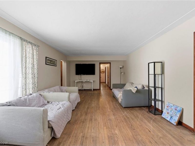 32249 Lake Road, Avon Lake, OH 44012 Photo 9