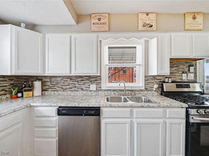 3905 Kent Road, Stow, OH 44224 Photo 18