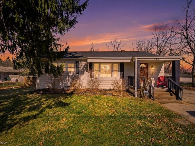 3905 Kent Road, Stow, OH 44224 Photo 2