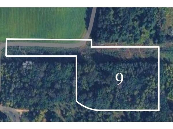 Lot 9 Glen Oaks Drive, River Falls, WI 54022