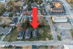 1978 Forest Avenue photo 4