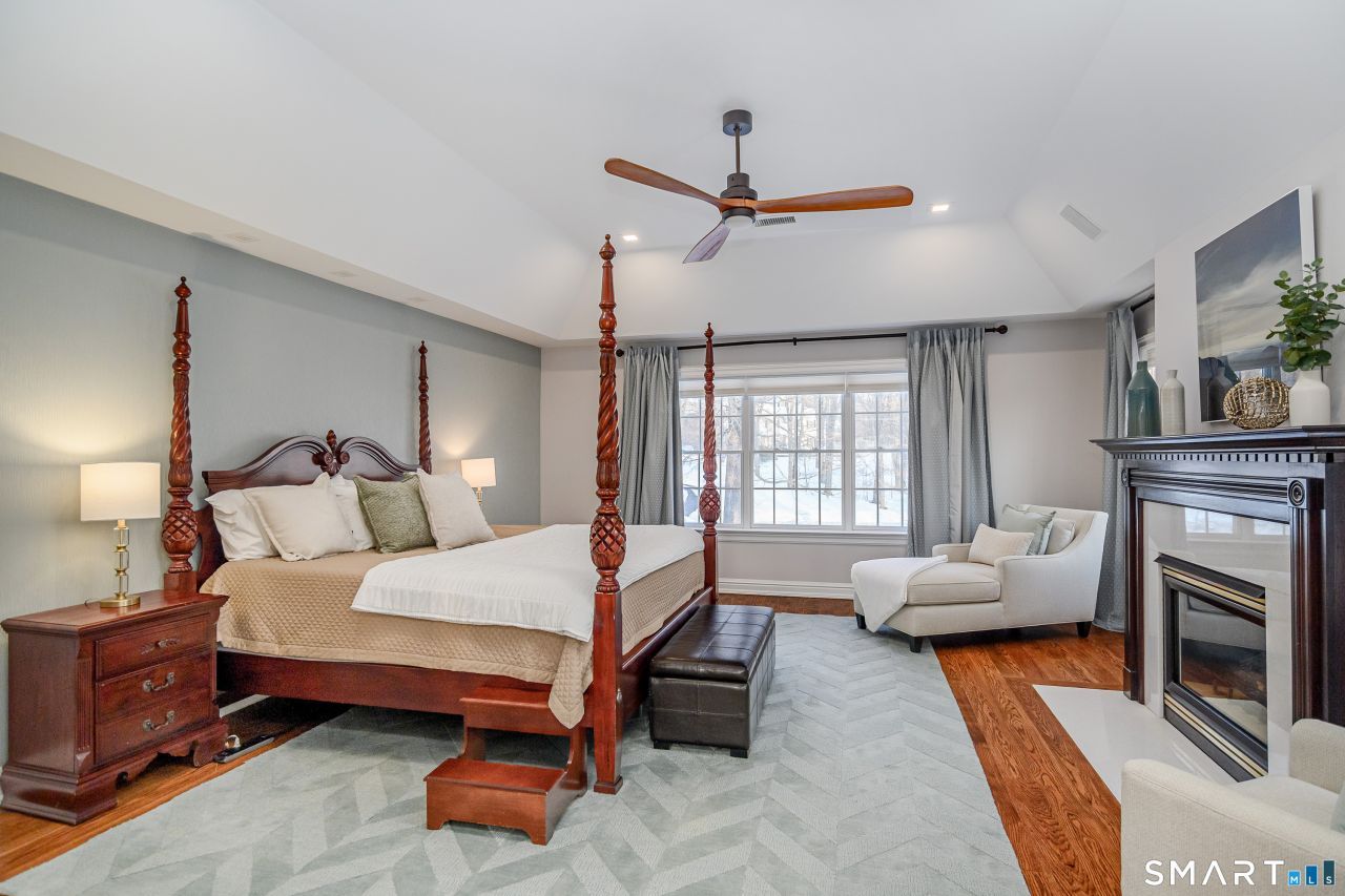 14 Merlins , Newtown, CT 06470 Main Photo