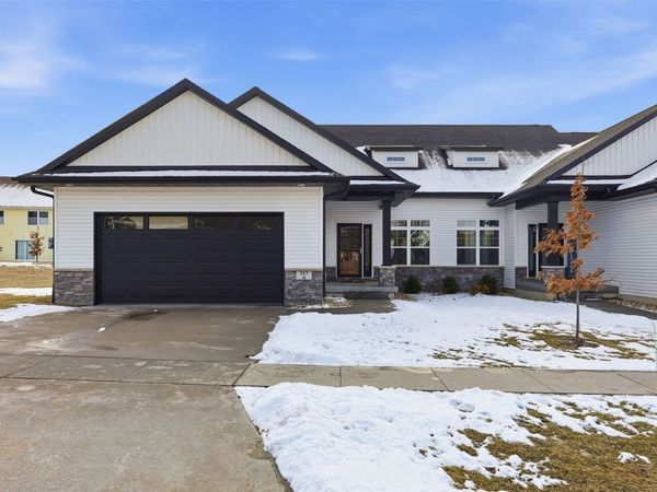 317 Wolfe Lane NE, Unit A, Mt Vernon, IA 52314