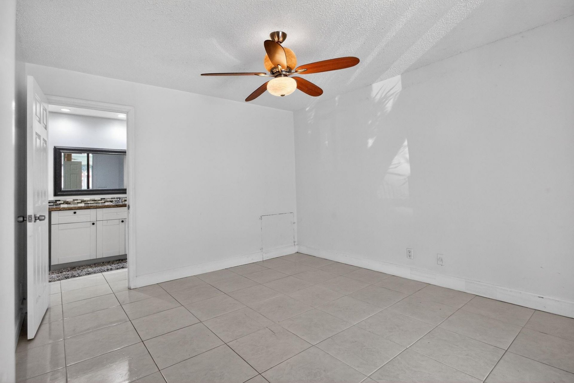 4110 Carambola Circle, Unit 2111, Coconut Creek, FL 33066 Photo