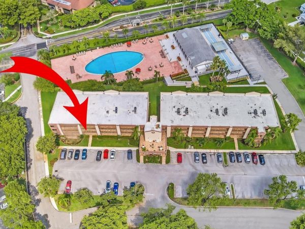 10643 W Clairmont Cir, Unit 202, Tamarac, FL 33321