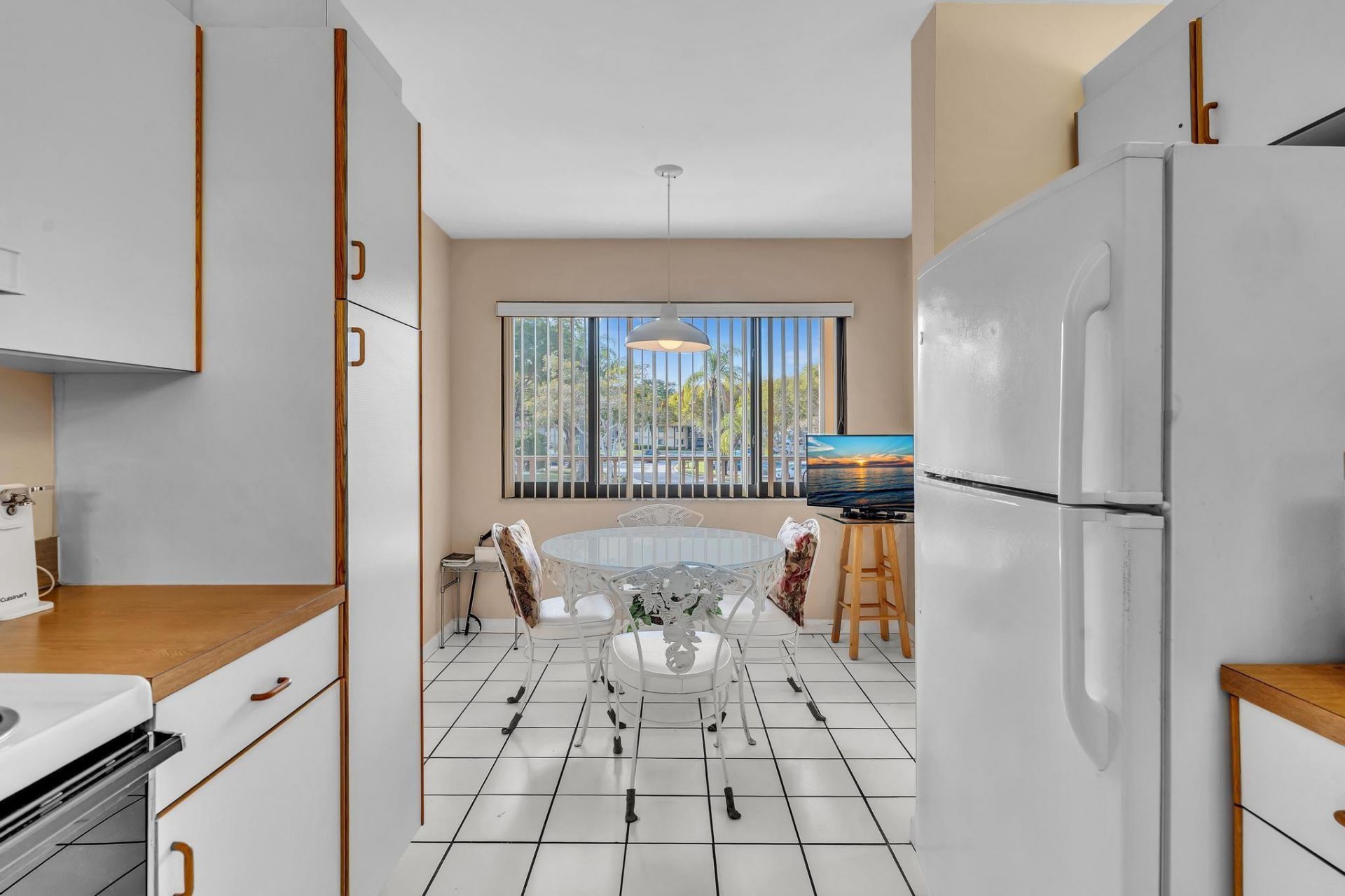 10643 W Clairmont Cir, Unit 202, Tamarac, FL 33321 Photo