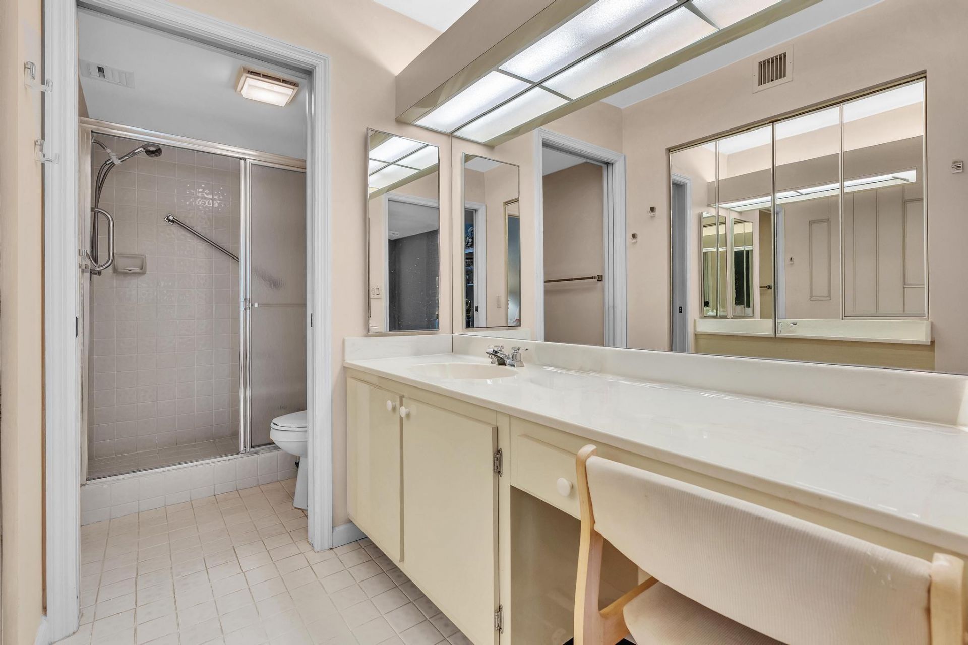 10643 W Clairmont Cir, Unit 202, Tamarac, FL 33321 Photo