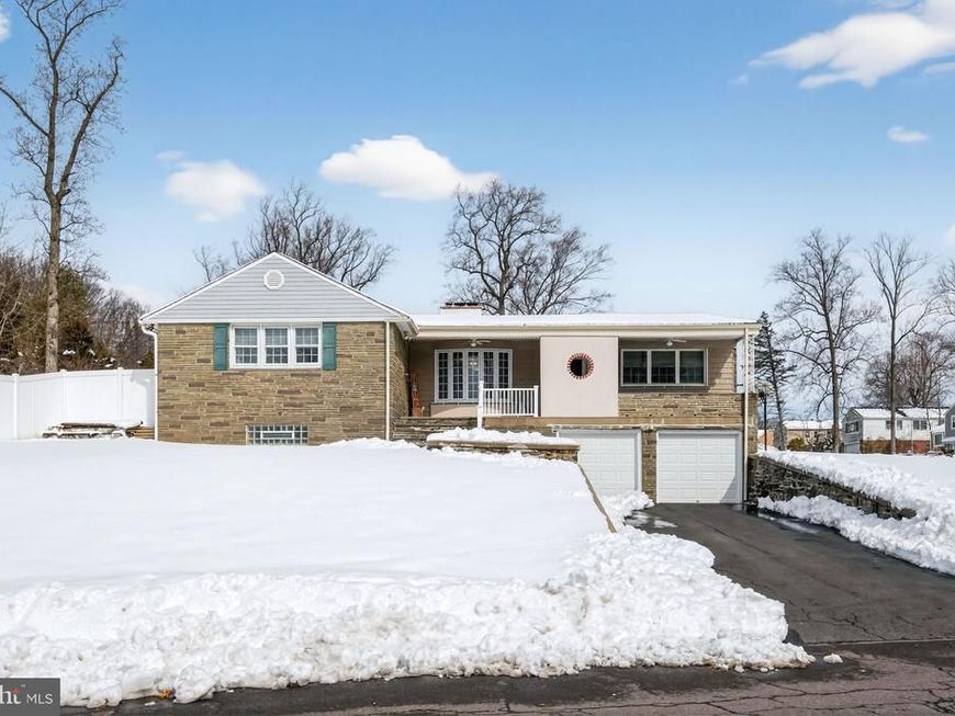 3206 Manor Road, Huntingdon Valley, PA 19006 Main Photo