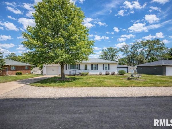 308 NEUMANN Drive, East Peoria, IL 61611