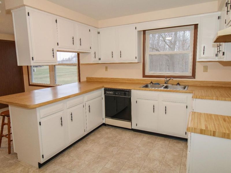 1328 Lovers Lane Road, Norwalk, OH 44857 Photo 8