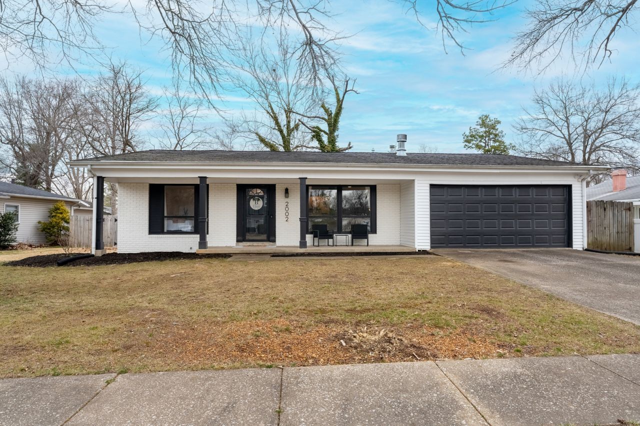 2002 W Norwood Drive, Carbondale, IL 62901 Main Photo