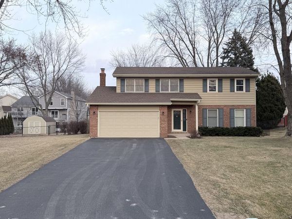 5N575 Abilene Trail , Bloomingdale, IL 60108