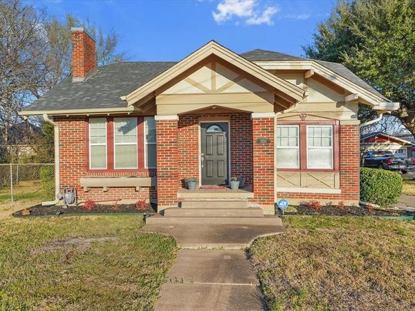 2221 Walnut Street, Greenville, TX 75401