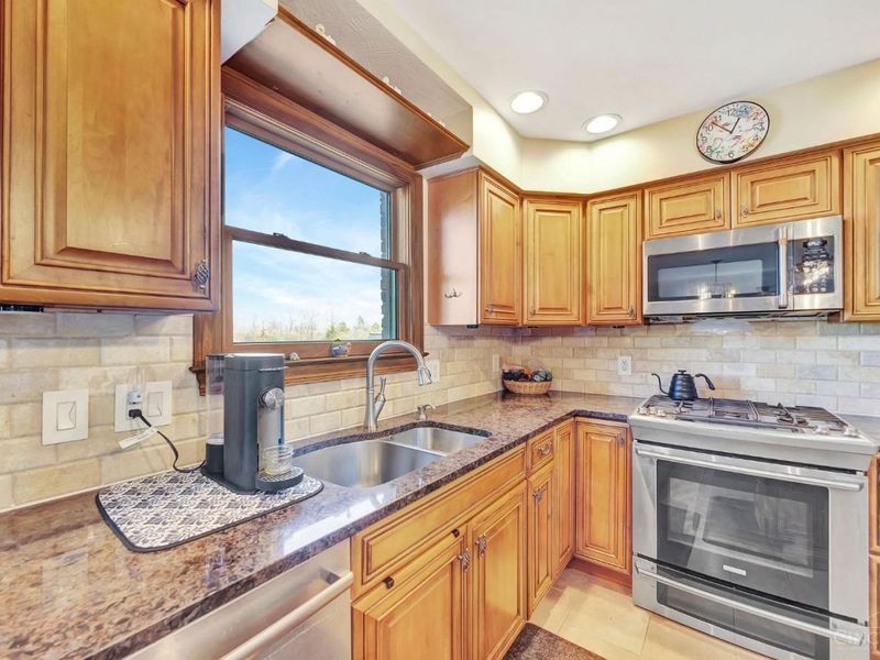 3574 Mclean Road, Franklin Twp, OH 45005 Photo 6