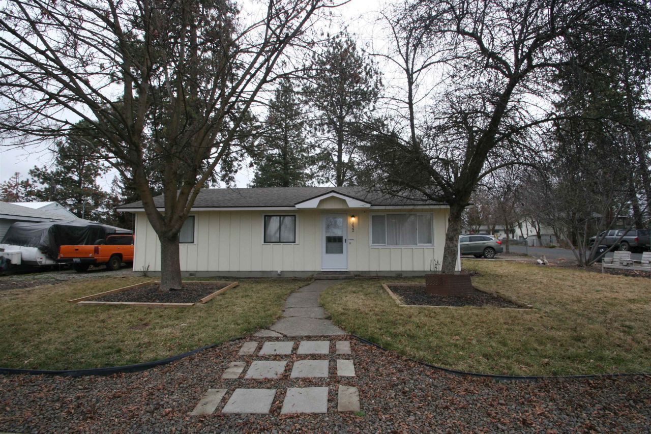 1422 4th St, Cheney, WA 99004 Main Photo