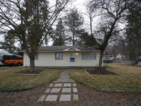 1422 4th St Primary Photo