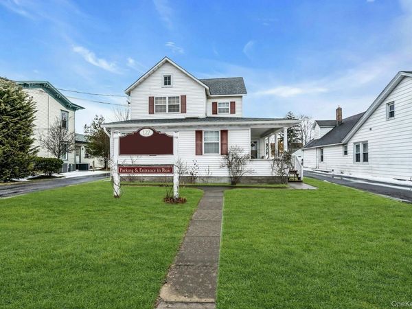 127 N Ocean Avenue , Patchogue, NY 11772