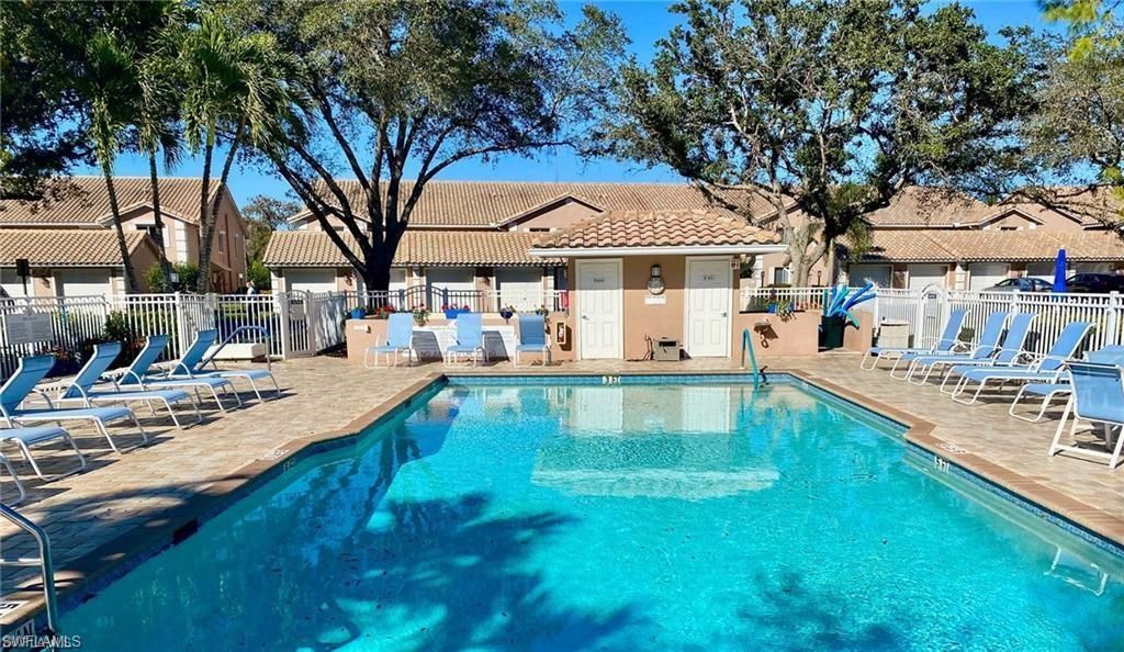 5912 Cranbrook Way, Unit H202, Naples, FL 34112 Photo