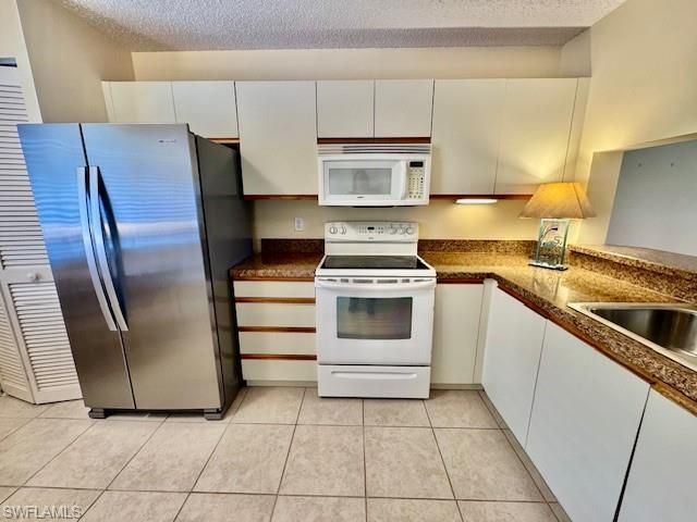 5912 Cranbrook Way, Unit H202, Naples, FL 34112 Photo
