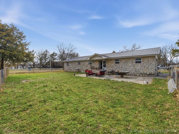 1101 Beech Street, Chelsea, OK 74016