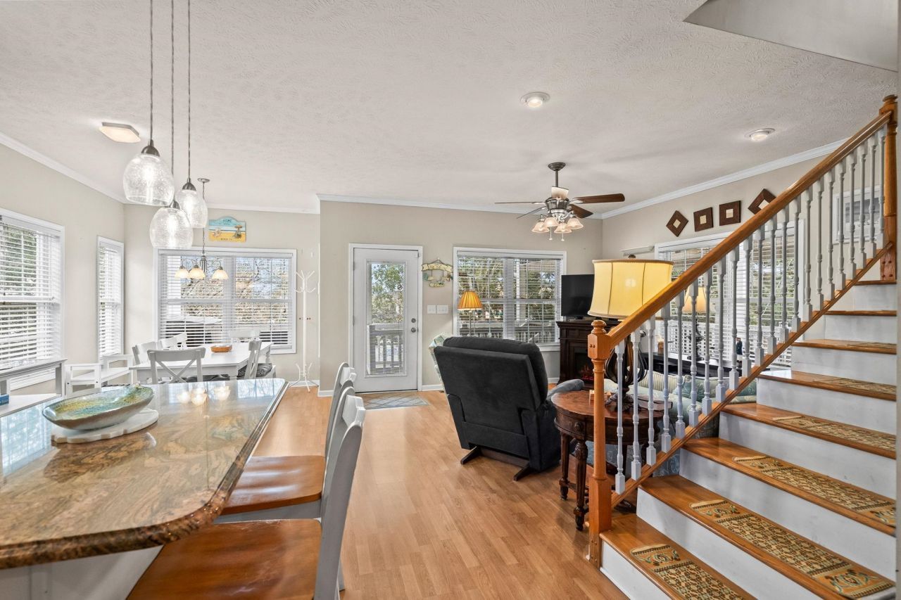 6001 Mh28b South Kings Hwy.  Photo 14