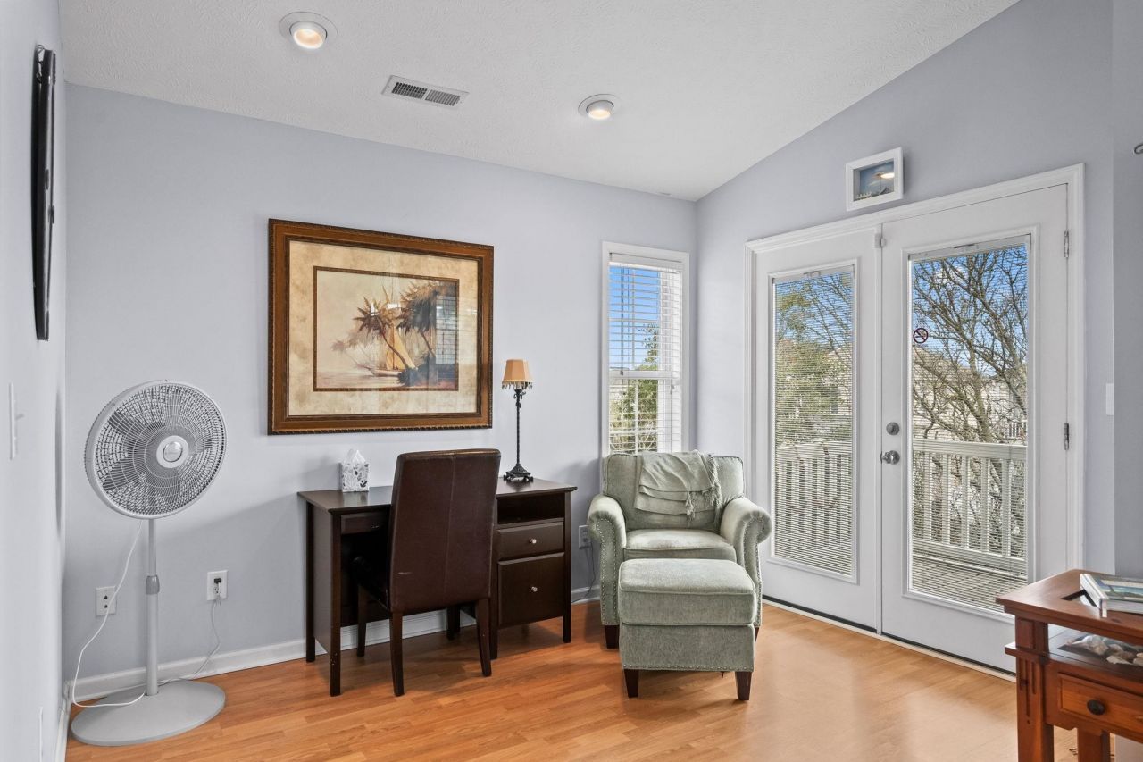 6001 Mh28b South Kings Hwy.  Photo 28