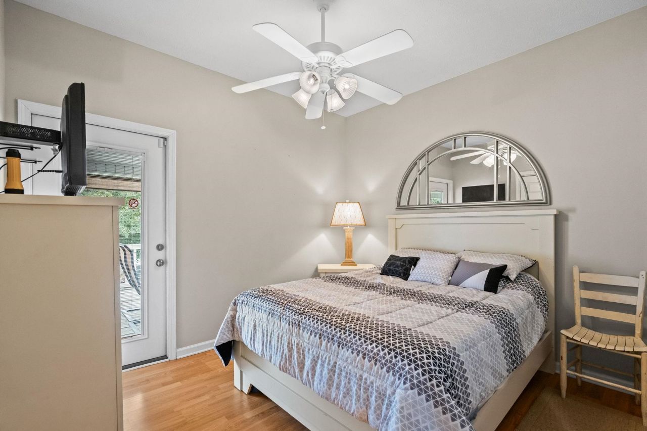 6001 Mh28b South Kings Hwy.  Photo 34