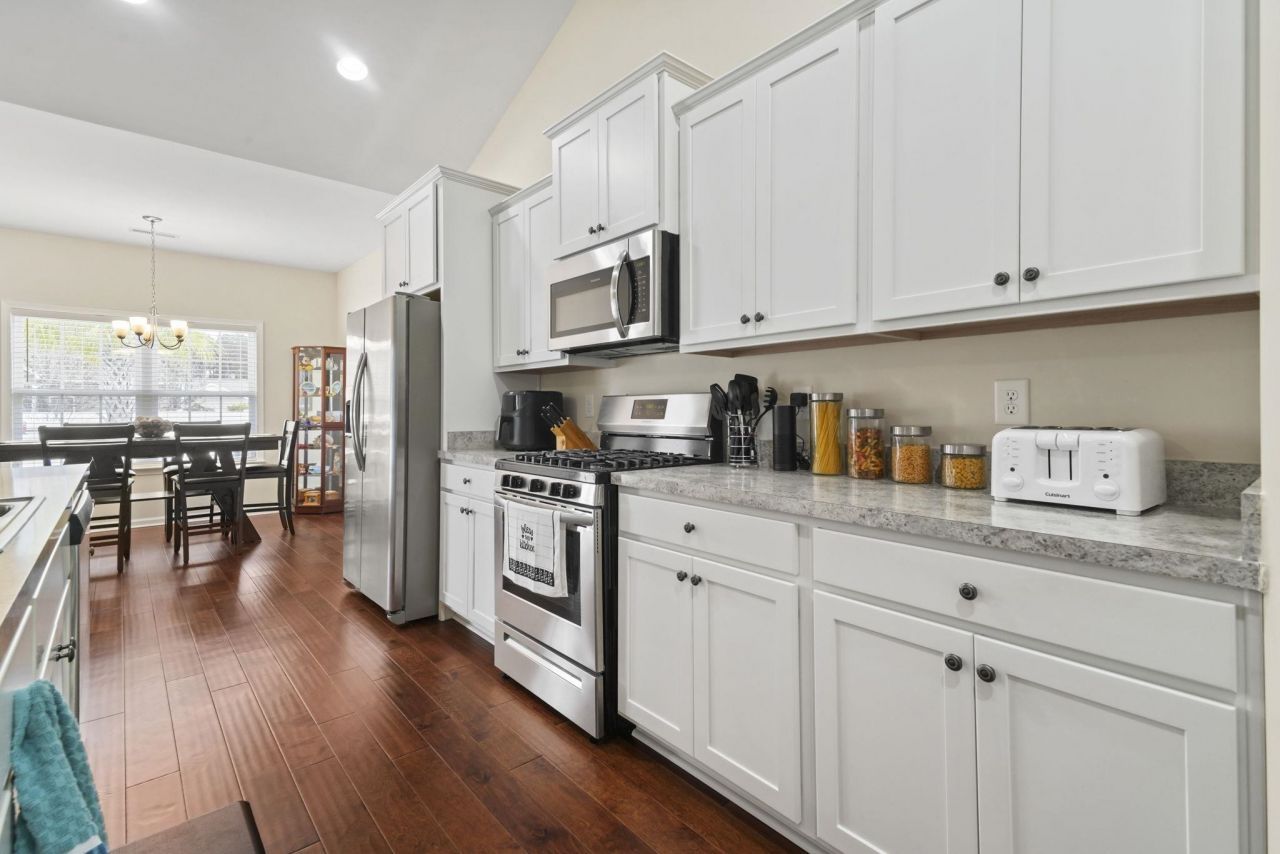 4104 Woodcliffe Dr.  Photo 11