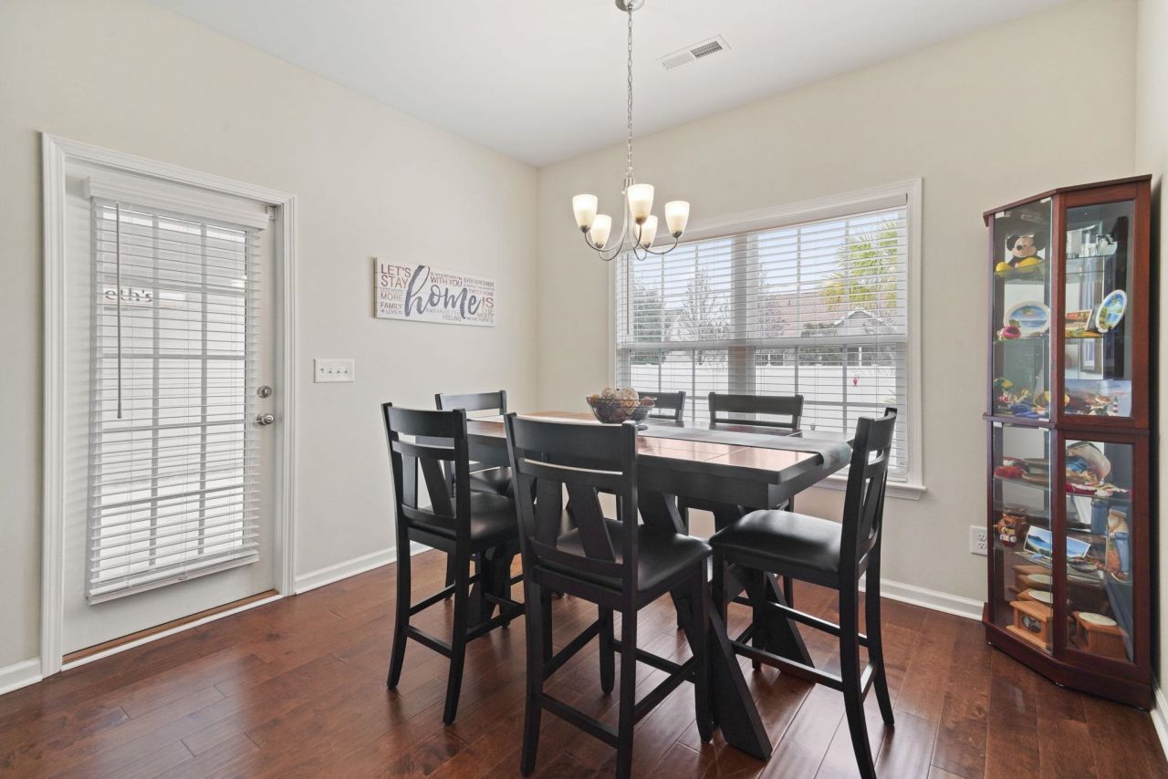 4104 Woodcliffe Dr.  Photo 17