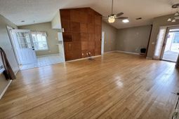 570 Ridge Dr. photo 4