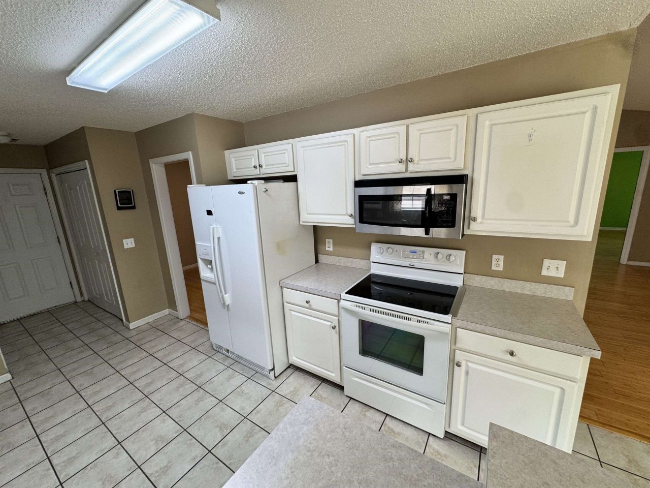 570 Ridge Dr. Photo 6