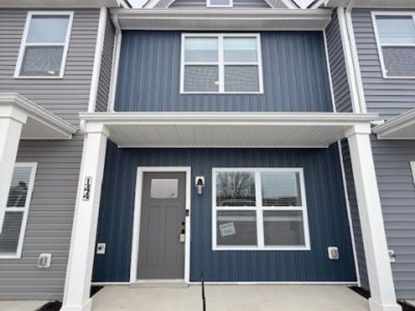 144 Front Ridge Cir, Clarksville, TN 37040