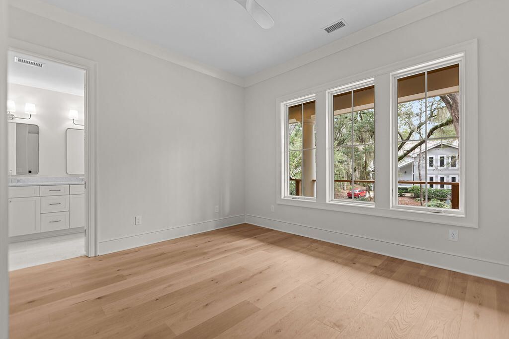 2727 Old Oak Walk Photo 29