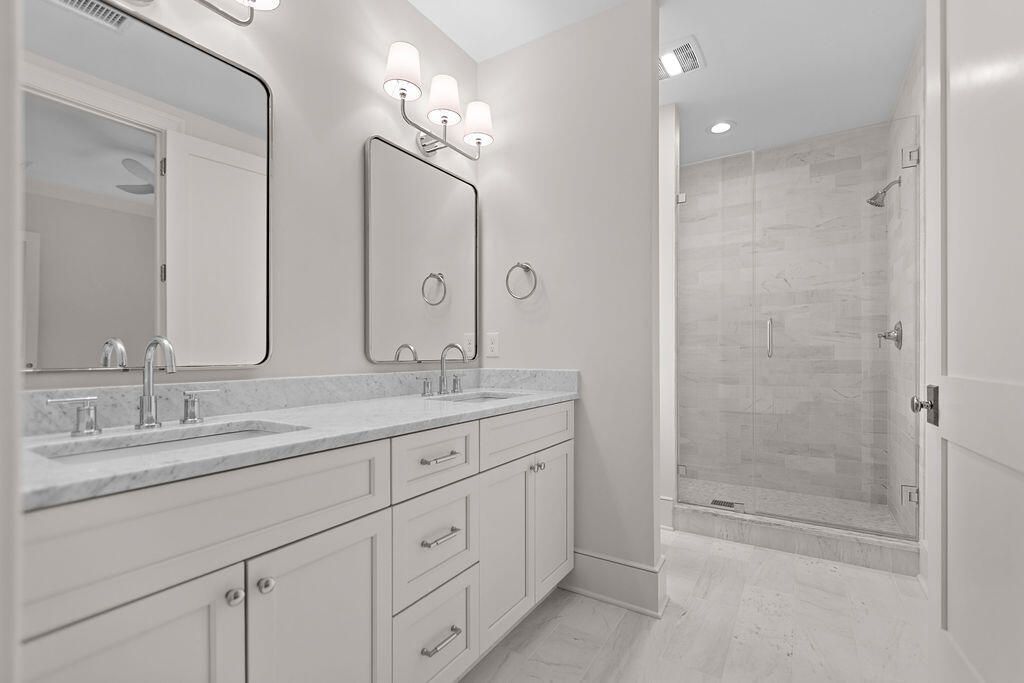 2727 Old Oak Walk Photo 31