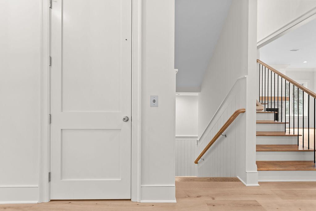 2727 Old Oak Walk Photo 36