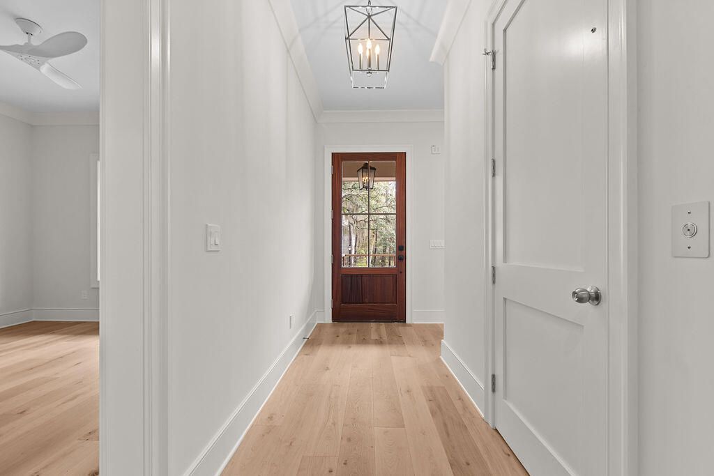 2727 Old Oak Walk Photo 9