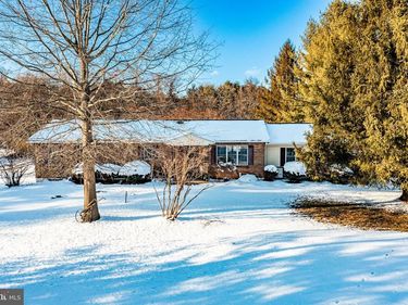 401 MARSHALL ROAD, GLENMOORE, PA 19343