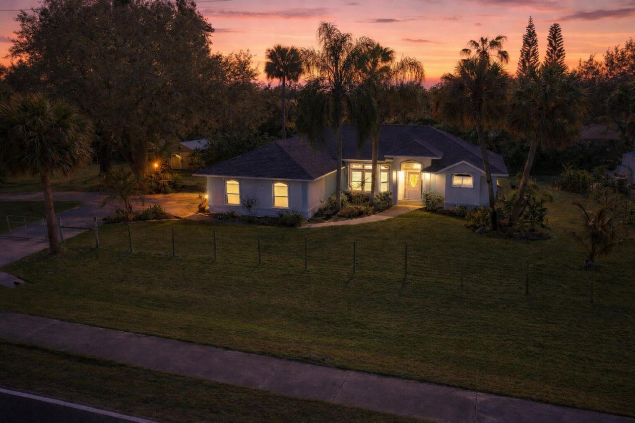 449 Englar Drive, Sebastian, FL 32958 Photo