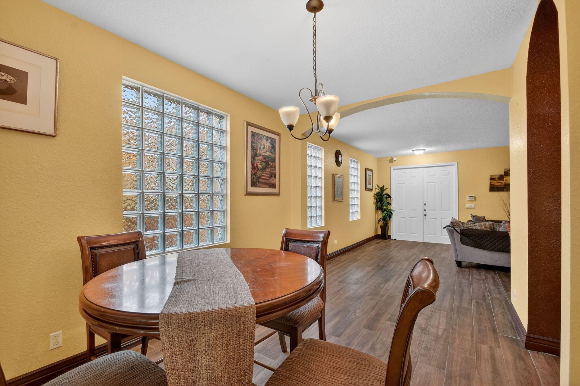 876 Gazetta Way, West Palm Beach, FL 33413 Photo