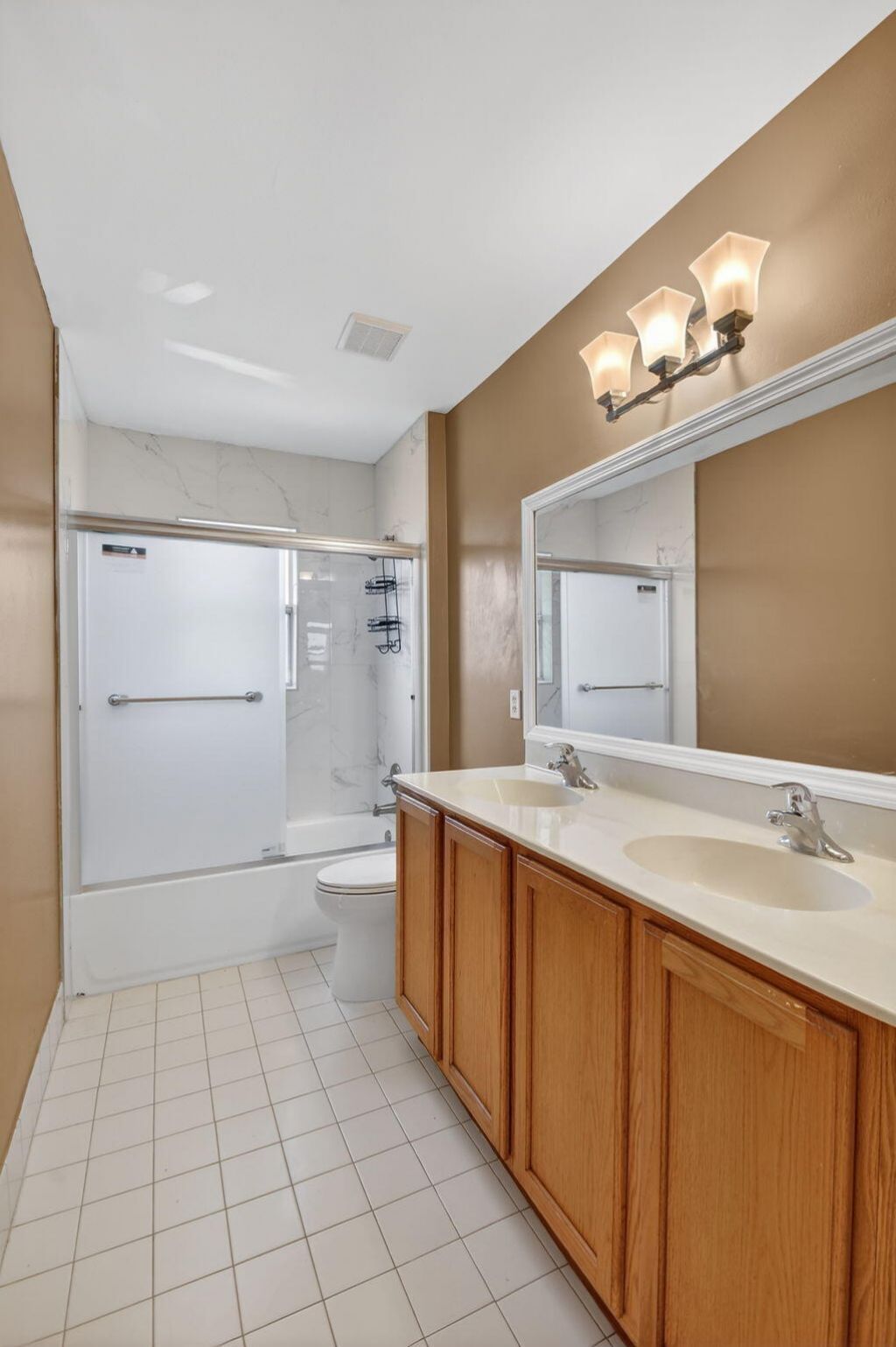 876 Gazetta Way, West Palm Beach, FL 33413 Photo