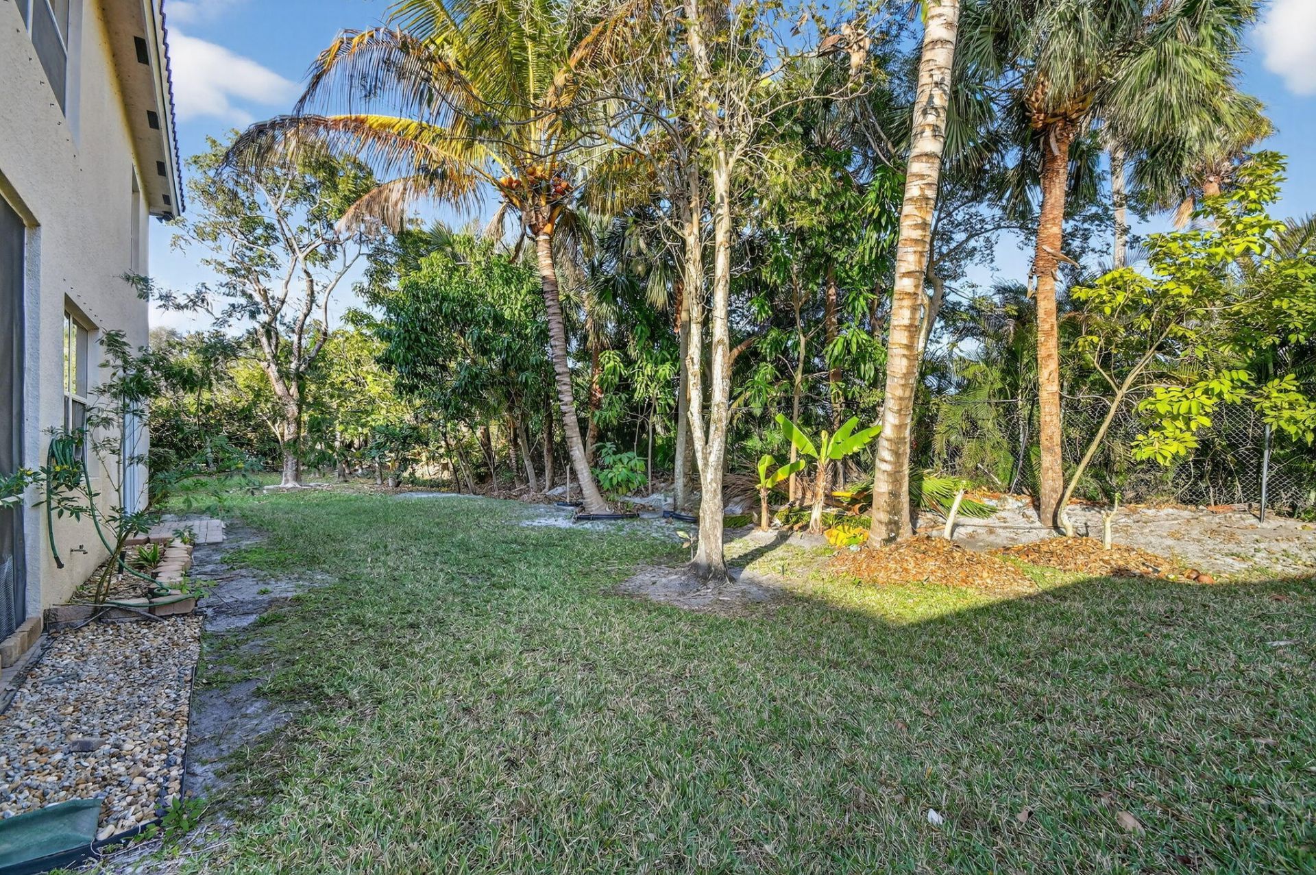 876 Gazetta Way, West Palm Beach, FL 33413 Photo