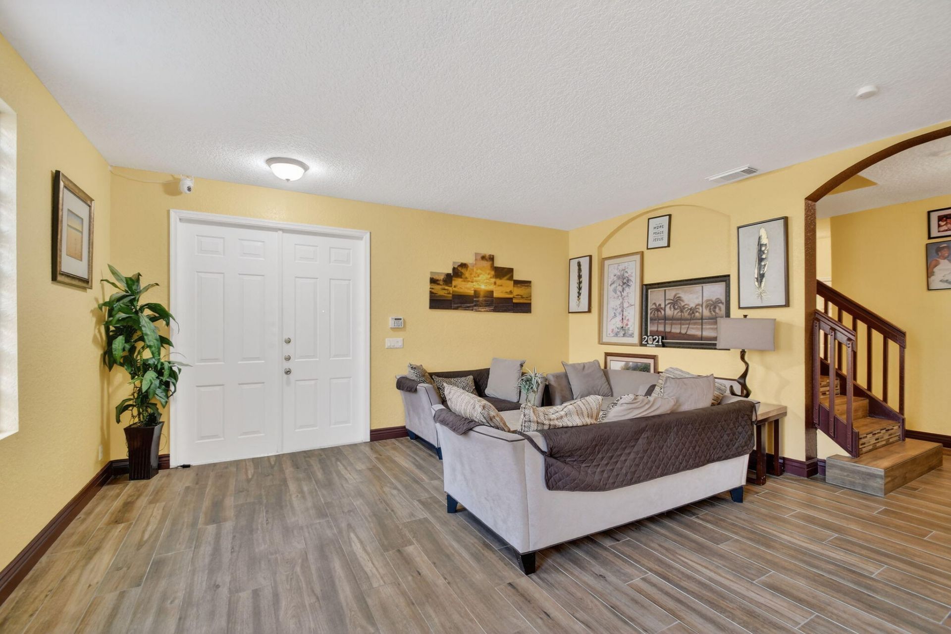 876 Gazetta Way, West Palm Beach, FL 33413 Photo